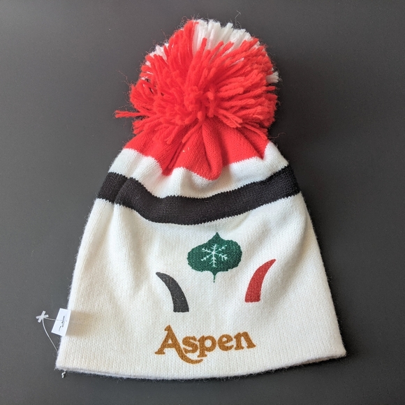 ORLON Acrylic  Beanie Winter Ski Christmas Hat - Picture 1 of 3
